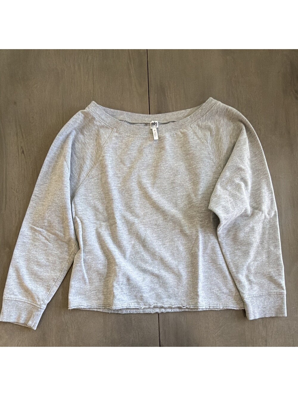 Free Press Women’s Crewneck Pullover Fleece Sweatshirt Gray Solid Lightweight M